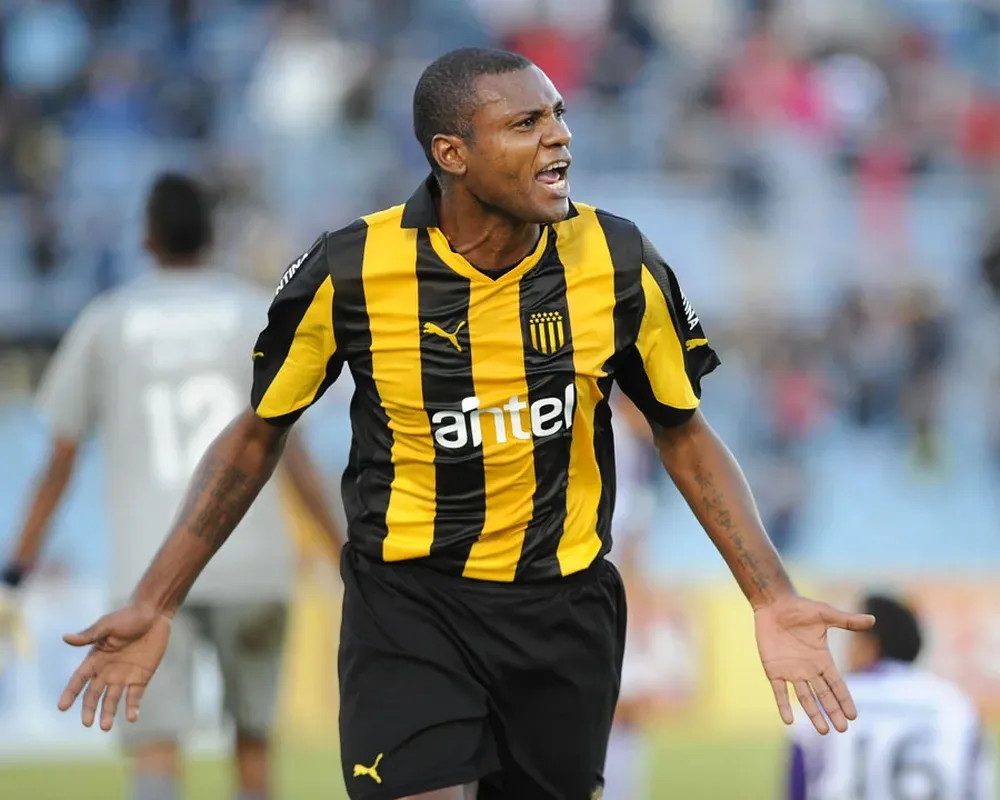 Marcelo Zalayeta será probado y seguramente será titular el martes ante Iquique