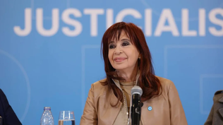 Los gremios se juntan para definir medidas a la espera del fallo de la Corte Suprema contra Cristina Kirchner en la causa Vialidad.