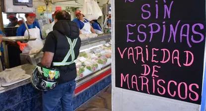 Fuerte aumento en importación de pescado ante descenso de captura local