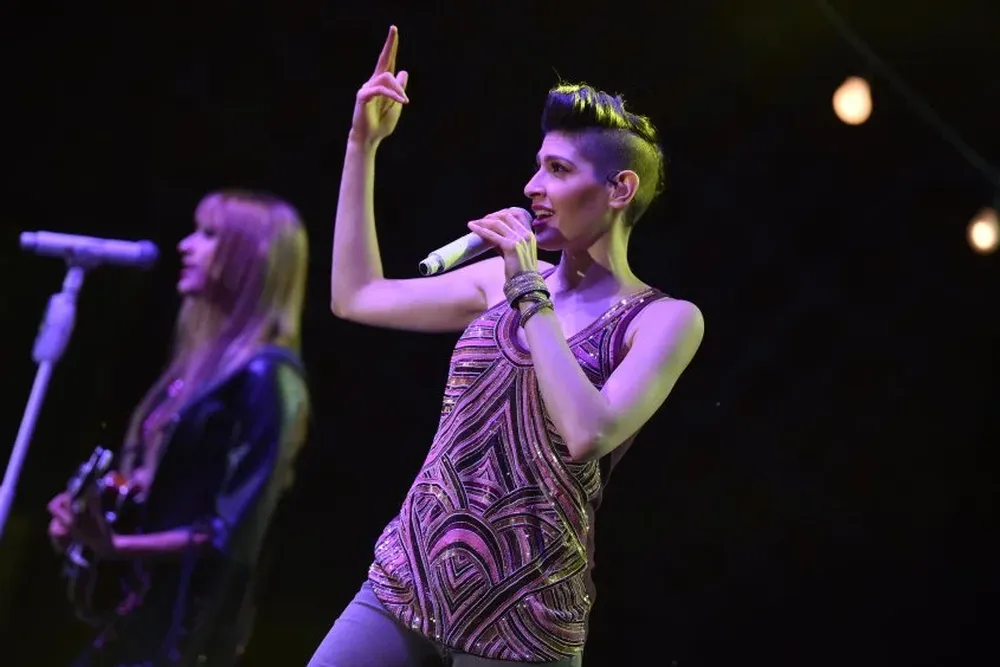 El duo mexicano cantó y cautivó a sus fans uruguayos
