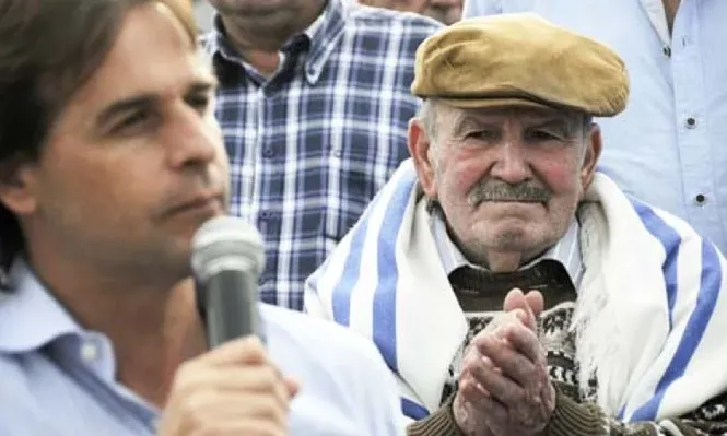 Lacalle Pou propone que trabajadores puedan seguir empleados luego de jubilarse