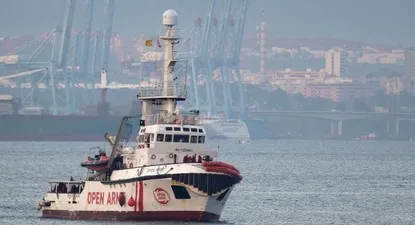 los barcos en el mediterraneo llenos de migrantes y la respuesta de paises involucrados