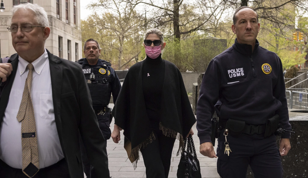 Tras la condena por corrupción contra el ex senador demócrata Bob Menéndez, su esposa es declarada culpable de soborno