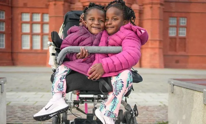 Esto es lo que quería, que tuvieran una vida normal, dice el padre de Marieme y Ndeye