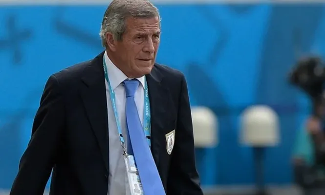 Tabárez y la renovación aprobados pero piden al Diente