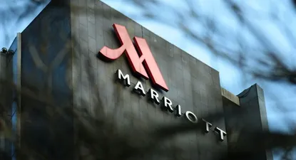 Hace más de 90 años, John Willard Marriott decidió salir de la granja familiar y emprender su propio camino.