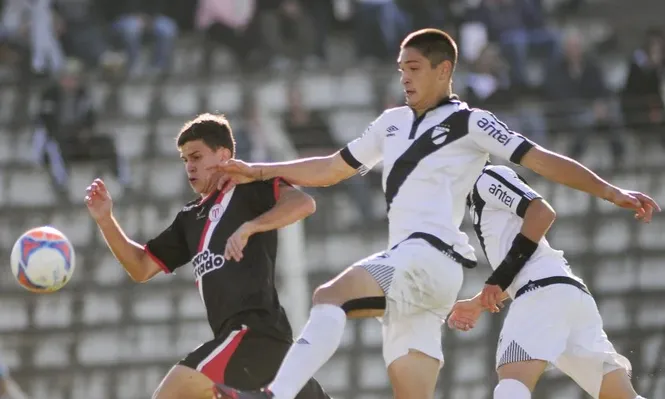 River a la Libertadores, Defensor, Danubio y Juventud a Sudamericana