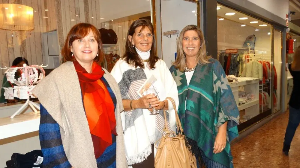 Elena Villamil, Sandra Maquirriain y Maripa Etcheverry