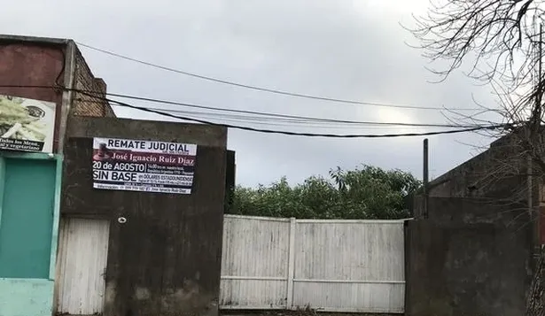 Rematan sin base terreno en Paysandú