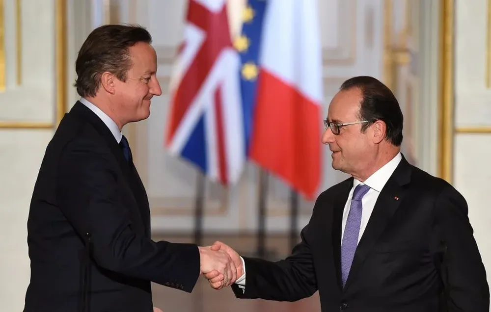 David Cameron y François Hollande avanzarán juntos en la lucha contra el terrorismo.