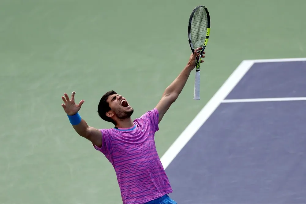 El festejo de Alcaraz, bicampeón de Indian Wells