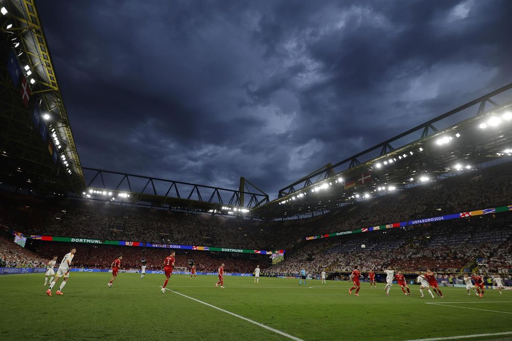 Vista general del partido Alemania vs Dinamarca