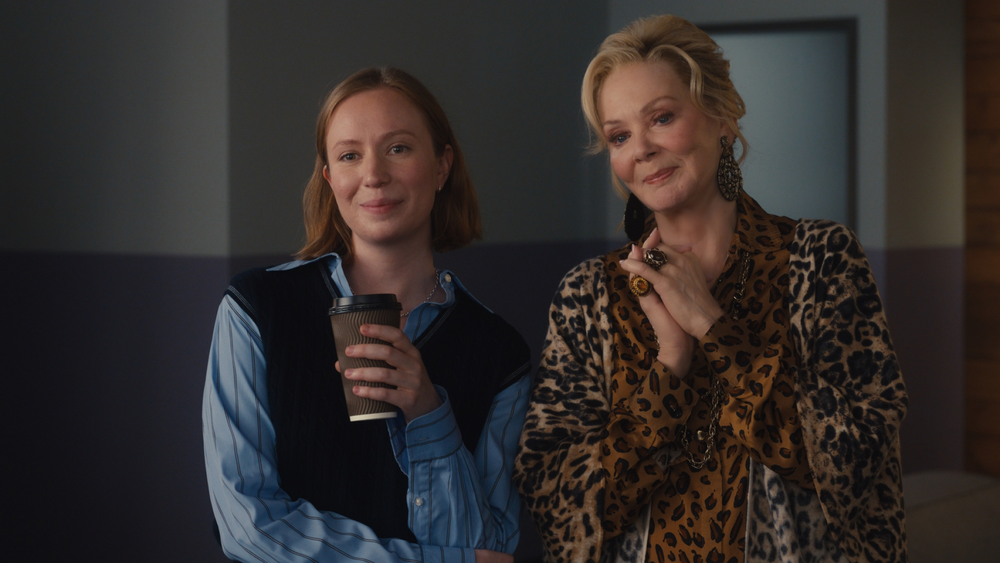 jean-smart-hannah-einbinder_1