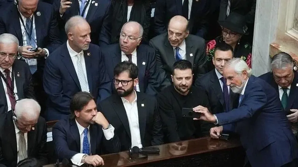 Luis Lacalle Pou, Gabriel Boric y Volodímir Zelenski