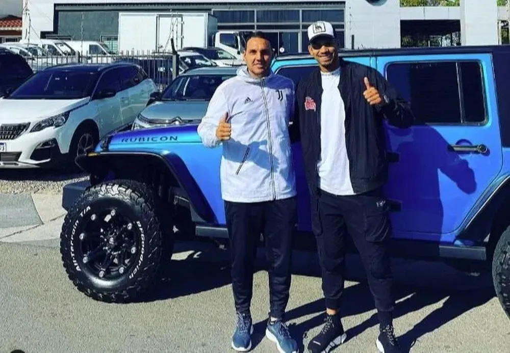 Araujo y su nuevo coche