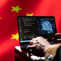 El gran saqueo de la IA: China extrajo en secreto millones de conversaciones de Claude para entrenar sus propios modelos