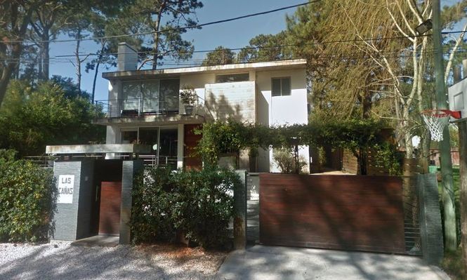 Franchi Soria subasta excelente casa en Punta del Este