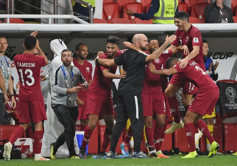 El festejo de los cataríes tras avanzar a la final de la Copa Asia