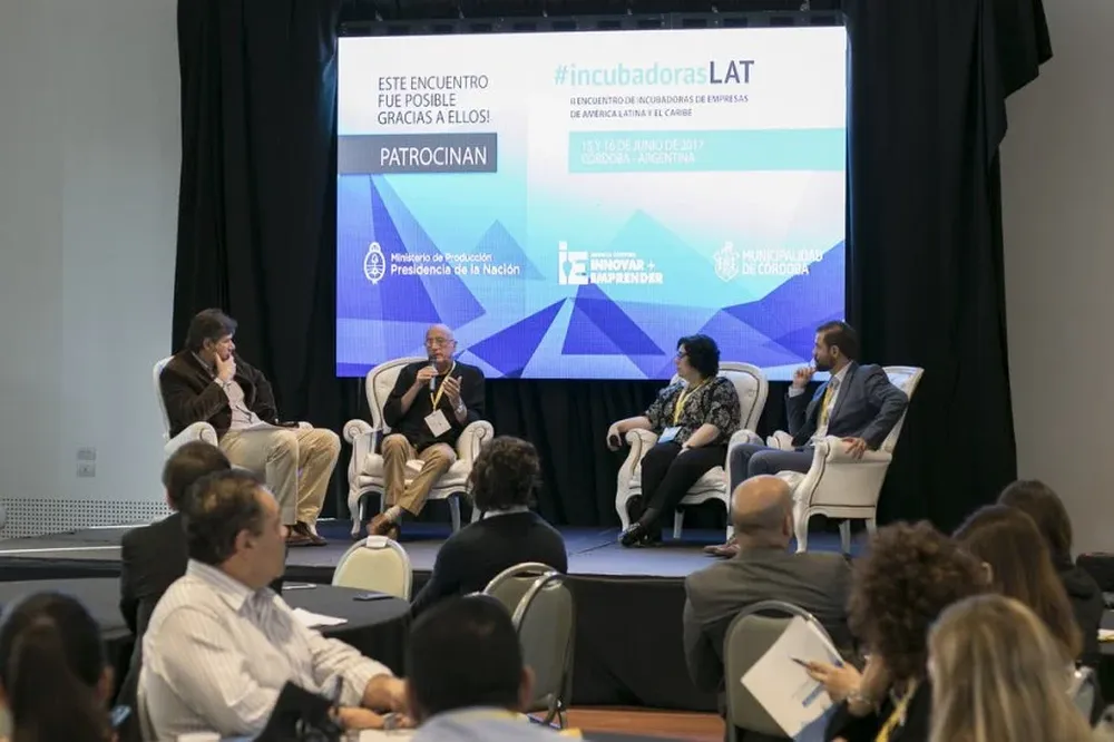 Durante dos días de realizaron varios paneles en el marco del encuentro en la ciudad de Córdoba