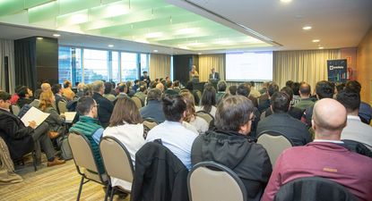 Evento de Urudata destaca soluciones tangibles de Inteligencia Artificial