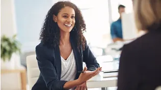 La brecha salarial en Uruguay a favor de los hombres sigue siendo importante.