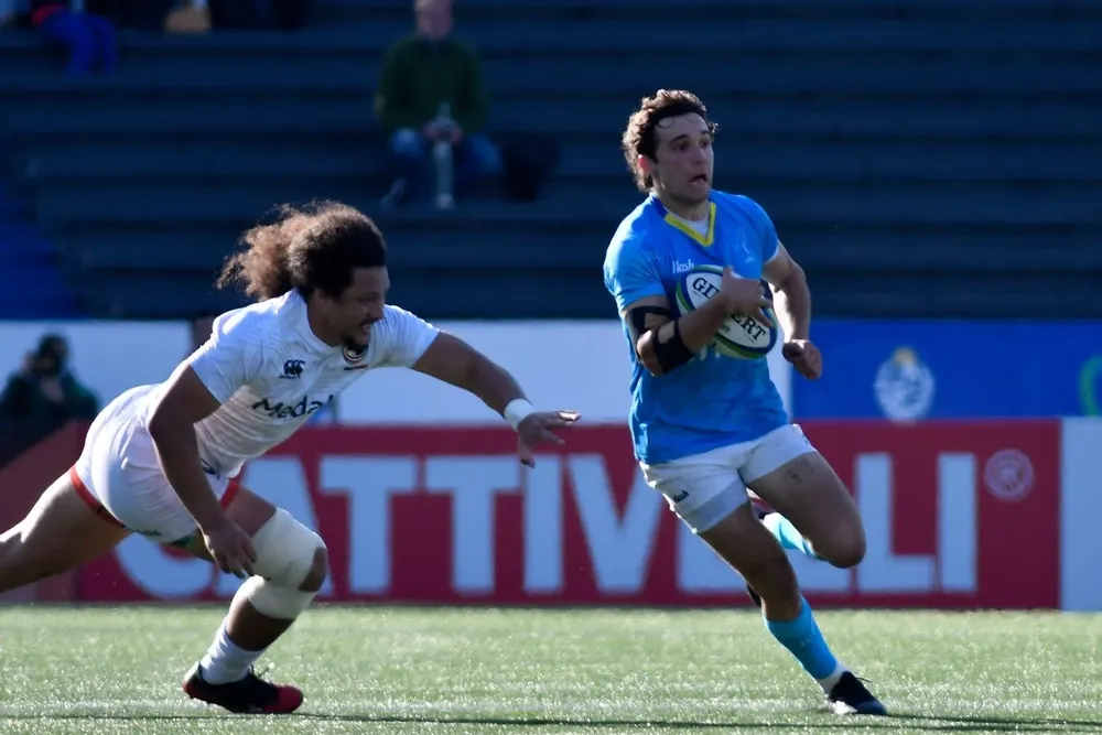 Felipe Etcheverry, apertura de Los Teros