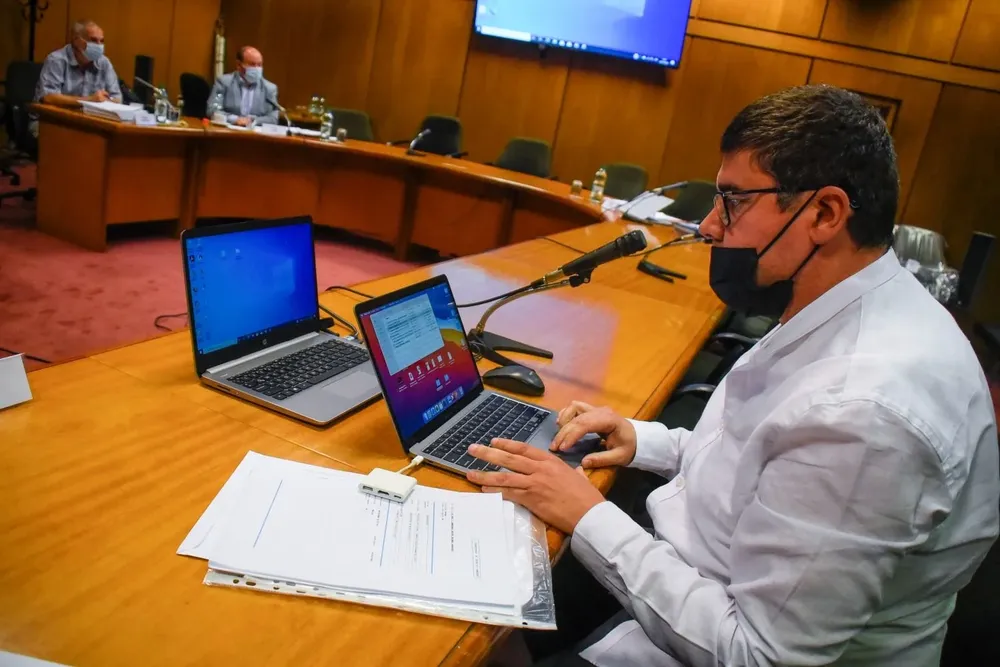 Elbio Rodríguez ante la comisión este jueves