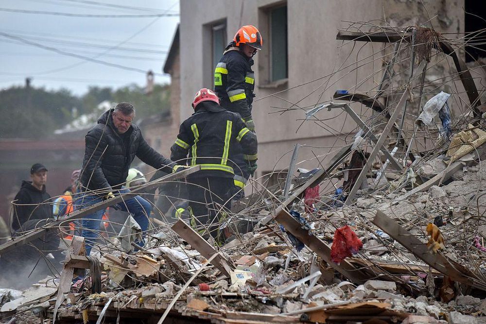 Ucrania ha vivido un otro fin de semana en vela, debido a una nueva ola de ataques rusos con misiles y drones.