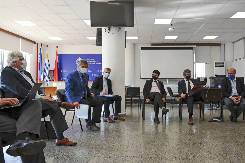 El gobierno comunicará en breve las pautas salariales.