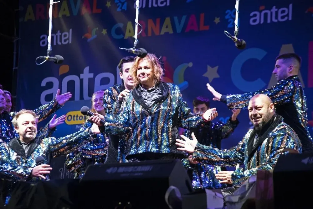 Espectáculo de Los Chobys en el Carnaval 2024