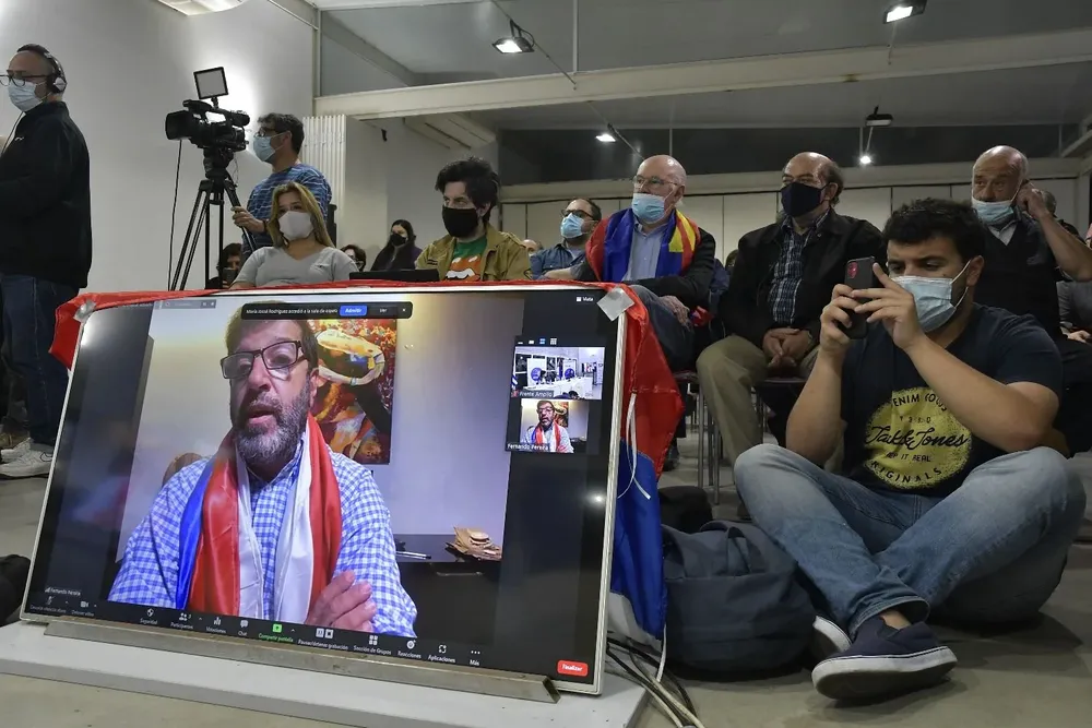 FA insiste en reclamo por más medidas y vuelve a aparecer concepto de muertes evitables