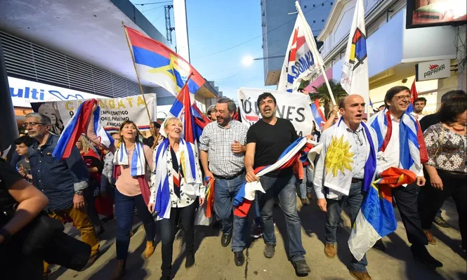 Desafíos del Frente Amplio como partido de oposición