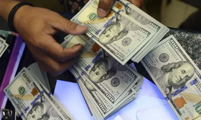 El dólar subió 0,02%