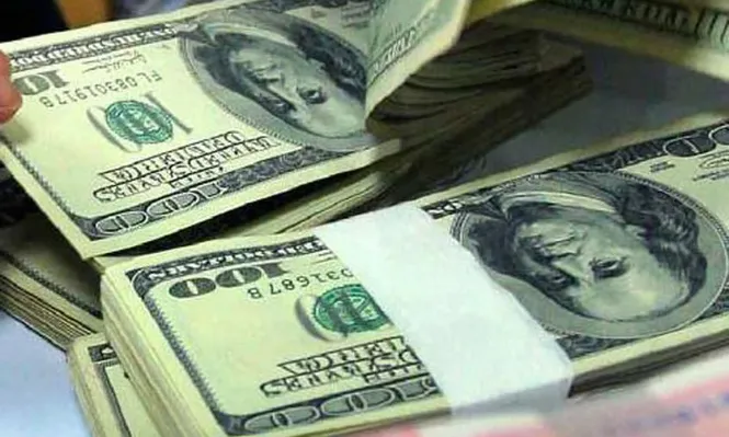 Dólar cortó racha de baja y aumentó 0,18%