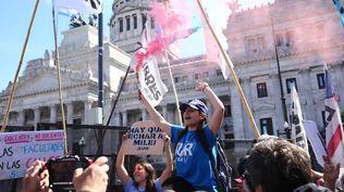 Los gremios docentes convocan a un paro universitario contra la aprobación del veto a la ley de financiamiento