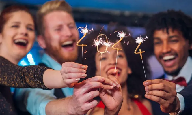 Millones de personas celebran el cambio de año este 31 de diciembre.