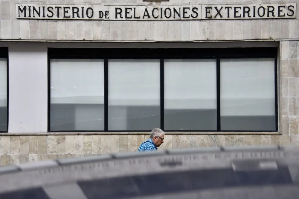 Fachada del Ministerio de Relaciones Exteriores