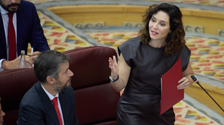 Isabel Díaz Ayuso en el pleno de la Asamblea de Madrid