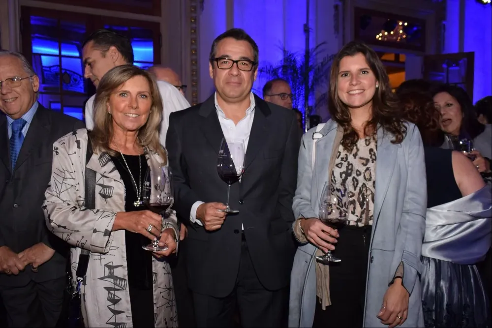 Mónica Devoto, Omar Ichuste y Valentina Cancela