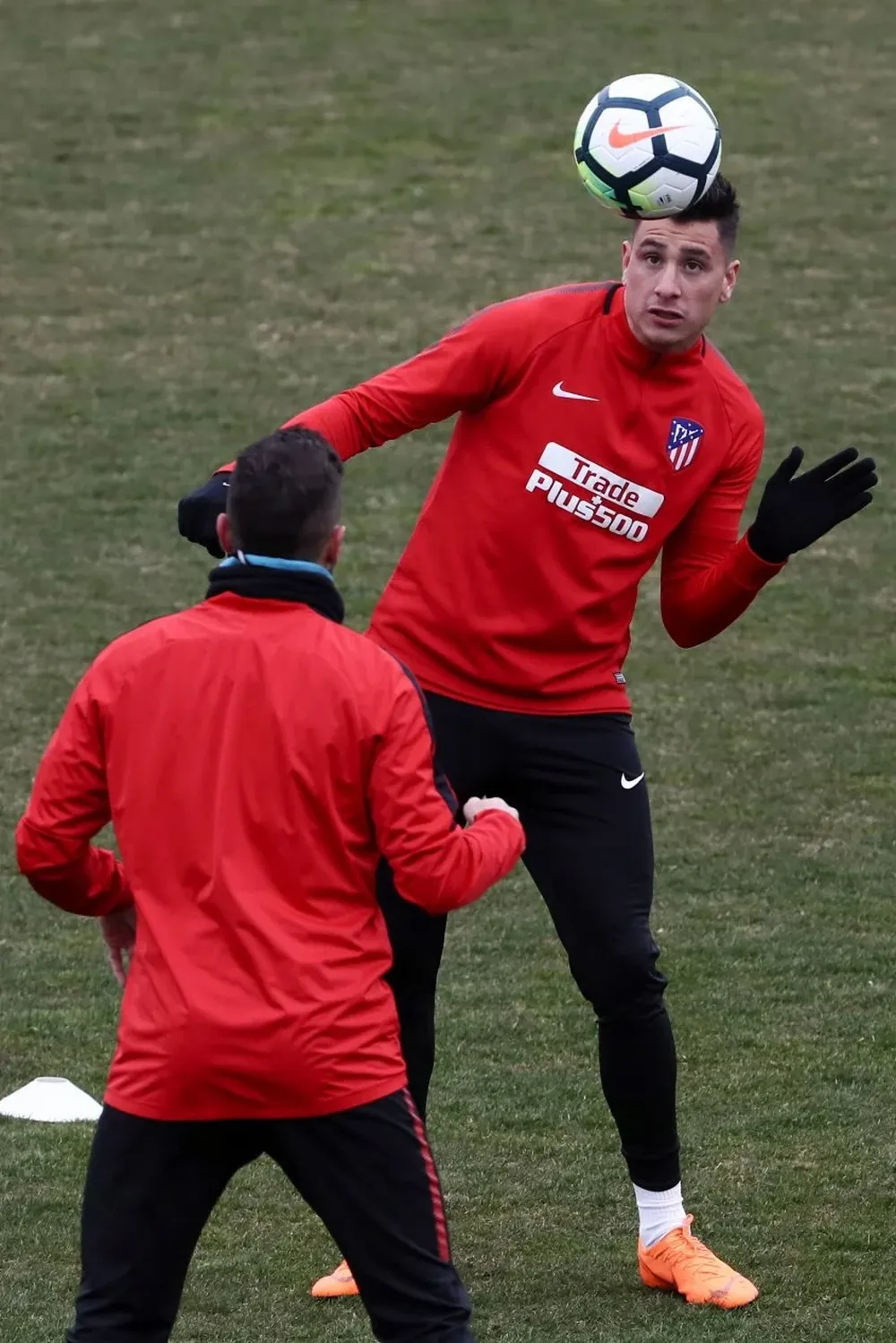 Giménez en un entrenamiento de Atlético de Madrid