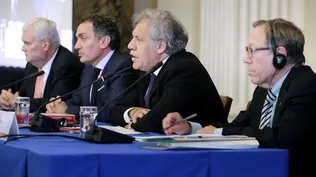 El ex juez de la Corte Interamericana de Derechos Humanos Manuel Robles, el Secretario de Derechos Humanos de Argentina Santiago Canton, el Secretario General de la Organización de Estados Americanos Luis Almagro y el ex Ministro de Justicia y Fiscal General de Canadá Irwin Cotler