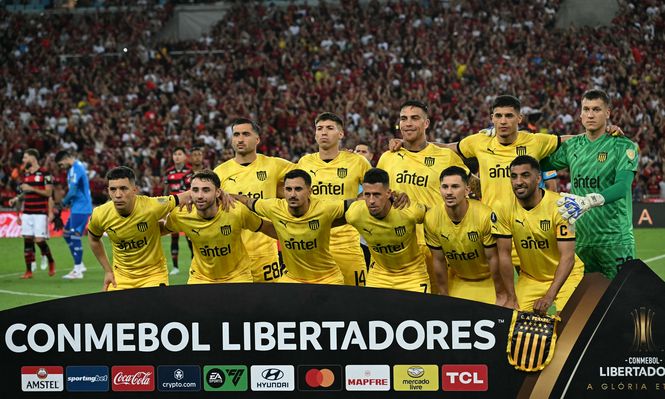 A qué hora juega y dónde ver Peñarol vs Flamengo hoy en el Campeón del Siglo por la Copa Libertadores
