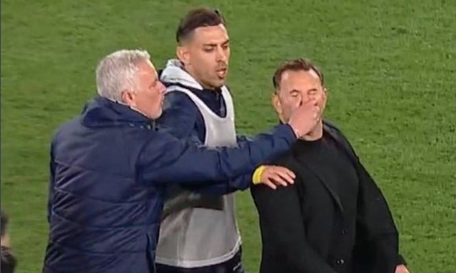 La agresión de Mourinho a Buruk