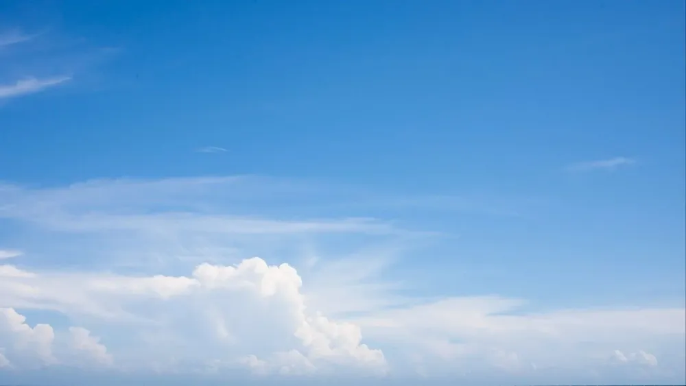 Se espera cielo claro y algo nuboso durante la mañana en todo el país