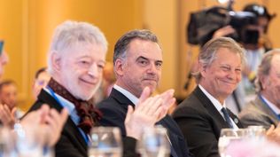 Yamandú Orsi junto a López Mena en Buenos Aires