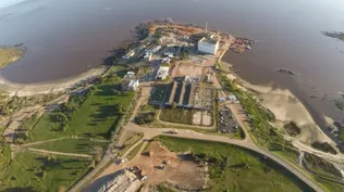 Regasificadora: contratista pagará a obreros en señal de que continuará