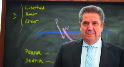 “La banca ética ayuda mucho  en tiempos de crisis económica”