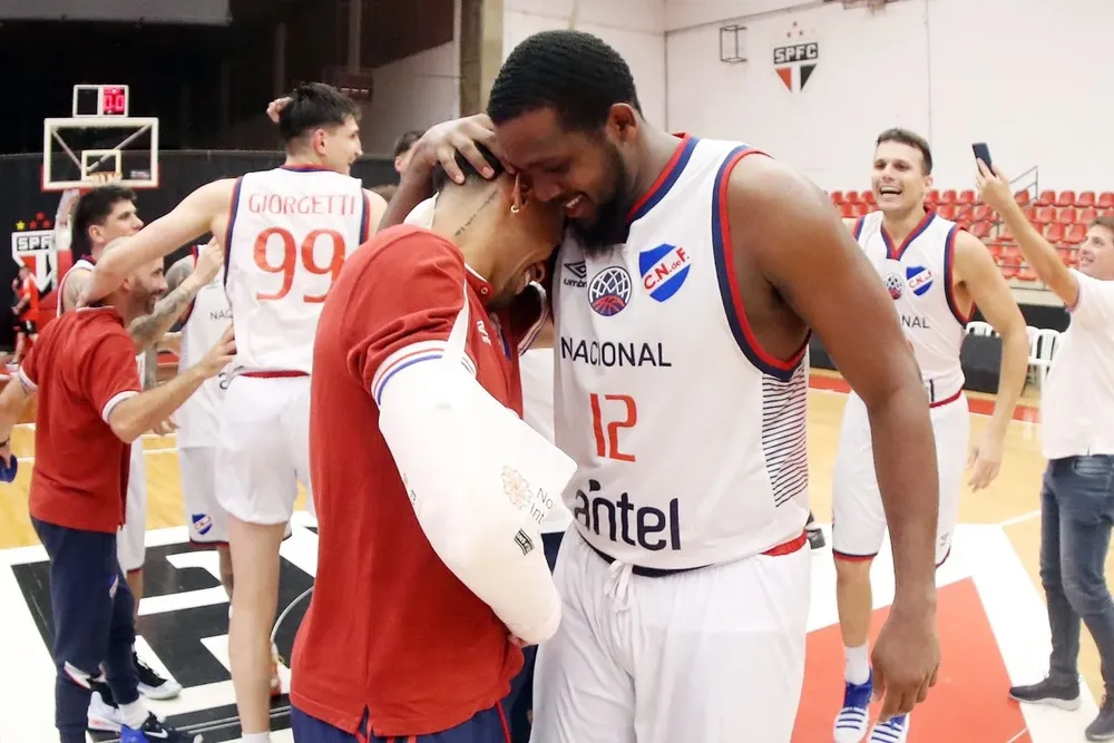 El festejo de Eric Andersdon y Michael Smith