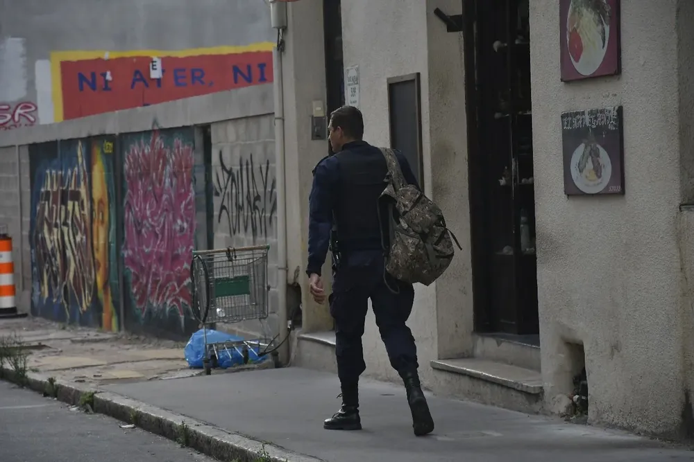 Desde 2019 hasta 2022, en Montevideo hubo 772 denuncias por rapiñas a funcionarios policiales