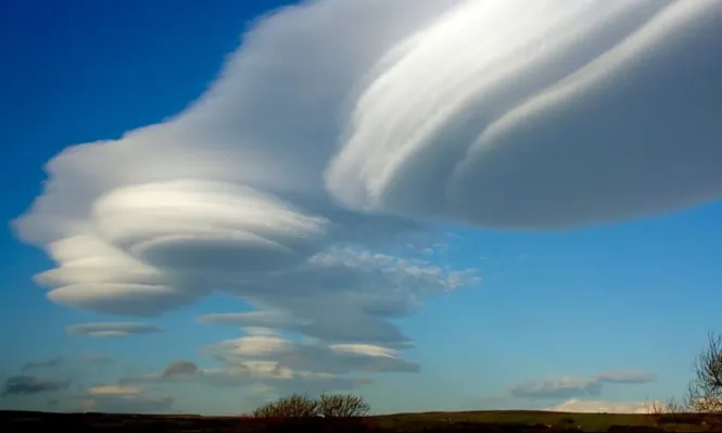 Las minipartículas introducidas en las nubes modifican sus estructuras y potencialmente provocan precipitaciones.